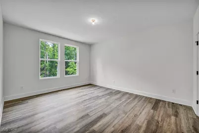 9055 Ledge View Terrace, Grandview Heights, OH 44147 - Photo 18