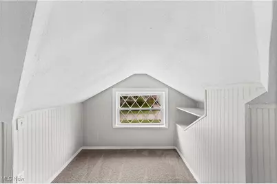 7686 Pinehurst Drive, Mentor on the Lake, OH 44060 - Photo 22