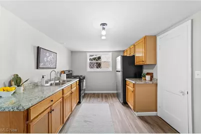 7686 Pinehurst Drive, Mentor on the Lake, OH 44060 - Photo 10