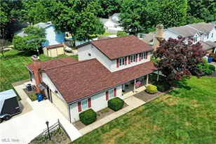 8518 4 Seasons Trail, Poland, OH 44514 - Photo 2