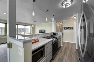 12520 Edgewater Dr, Oakwood, OH 44107 - Photo 6