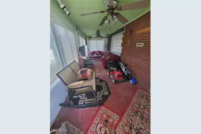 3114 Hillman Street, Youngstown, OH 44507 - Photo 6