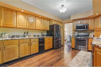 370 Wilcox Road, Austintown, OH 44515 - Photo 8