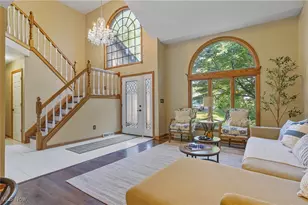 370 Wilcox Rd, Austintown, OH 44515 - Photo 2