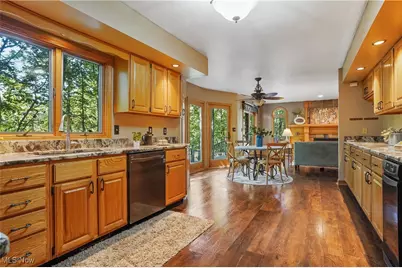 370 Wilcox Road, Austintown, OH 44515 - Photo 6