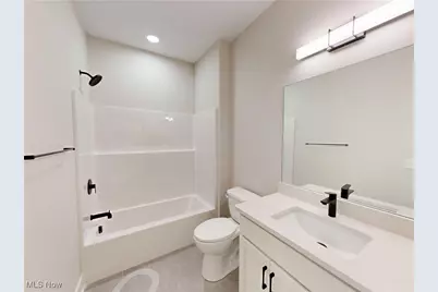 100 Cider Mill, Chardon, OH 44024 - Photo 10