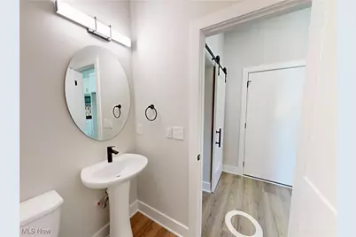 120 Cider Mill, Chardon, OH 44024 - Photo 10