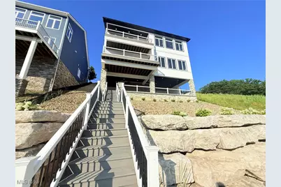 2048 Forest Drive, Eastlake, OH 44095 - Photo 44