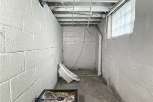 166 S Schenley Ave, Youngstown, OH 44509 - Photo 12