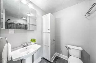 11480 Aebi Ave NE, Alliance, OH 44601 - Photo 8