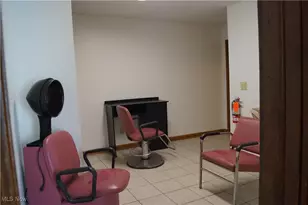 208 2nd St SW, Carrollton, OH 44615 - Photo 8