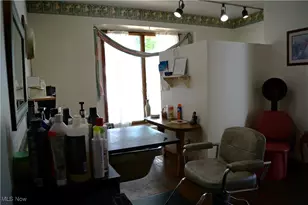 208 2nd St SW, Carrollton, OH 44615 - Photo 6