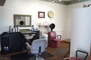 208 2nd St SW, Carrollton, OH 44615 - Photo 4