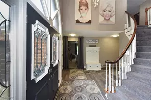 2301 W Royalton Rd, Grandview Heights, OH 44147 - Photo 12