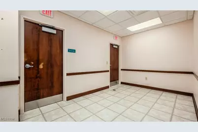 3814 James Court, Zanesville, OH 43701 - Photo 6