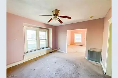 10523 Helena Avenue, Loveland, OH 44108 - Photo 8