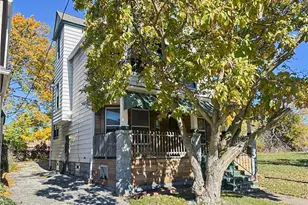 10523 Helena Ave, Loveland, OH 44108 - Photo 2