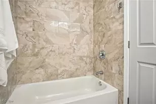 1974 Hawthorne Ave, Stow, OH 44224 - Photo 24