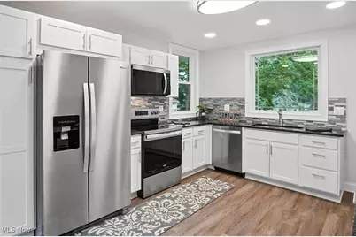 1974 Hawthorne Avenue, Stow, OH 44224 - Photo 8