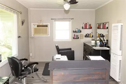 204 W Union Avenue, West Lafayette, OH 43845 - Photo 4