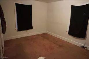 881 Stoner St, Akron, OH 44320 - Photo 10