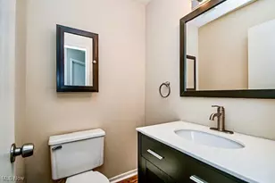 3633 Barrington Pl NW, Canton, OH 44708 - Photo 14