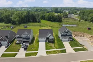 2014 Sugar Maple Dr, Kent, OH 44240 - Photo 2