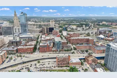 1133 W 9th Street #412, Loveland, OH 44113 - Photo 34