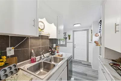 4030 Cleveland Avenue, Ashtabula, OH 44004 - Photo 12