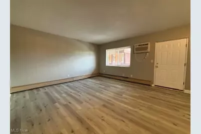 2323 Newton Street, Akron, OH 44305 - Photo 8