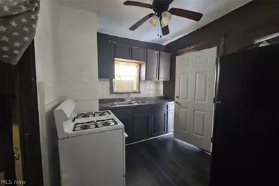 15301 Parkgrove Avenue, Loveland, OH 44110 - Photo 6