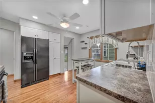 4413 W 173rd St, Loveland, OH 44135 - Photo 8