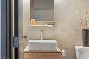 1133 W 9th St, Loveland, OH 44113 - Photo 24