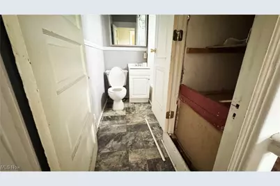 124 Butte Street, Steubenville, OH 43952 - Photo 16