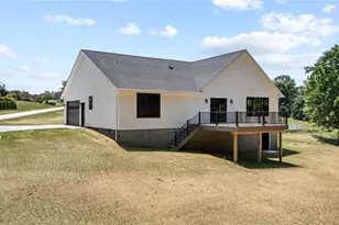 10377 Pr 275, Millersburg, OH 44654 - Photo 6