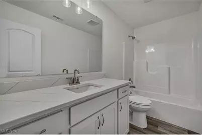 2090 Glenmont Drive, Brunswick, OH 44212 - Photo 14