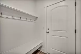 2090 Glenmont Dr, Brunswick, OH 44212 - Photo 12