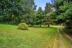 1660 Martin Rd, Mogadore, OH 44260 - Photo 10