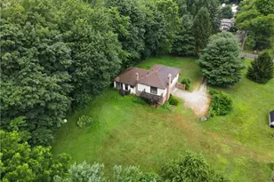 1660 Martin Rd, Mogadore, OH 44260 - Photo 6