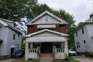 657 E 131st St, Loveland, OH 44108 - Photo 2