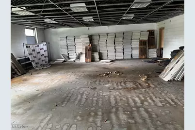 7412 Lawn Avenue, Loveland, OH 44102 - Photo 14