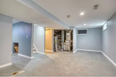 1211 W 10th Street, Lorain, OH 44052 - Photo 28