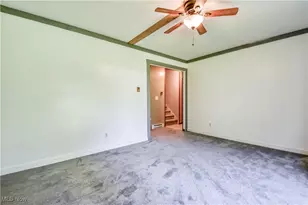 2074 S Park Ln, Roaming Shores, OH 44084 - Photo 22