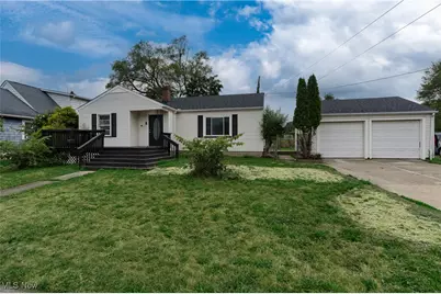 785 Silvercrest Avenue, Akron, OH 44314 - Photo 1