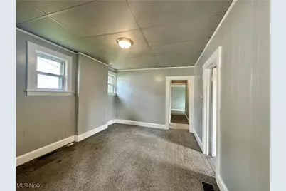 3602 11th Avenue, Vienna, WV 26105 - Photo 4