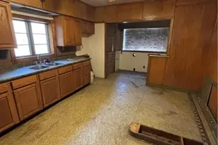 312 W 6th St, East Liverpool, OH 43920 - Photo 22