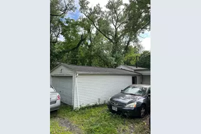 834 State Mill, Akron, OH 44319 - Photo 4