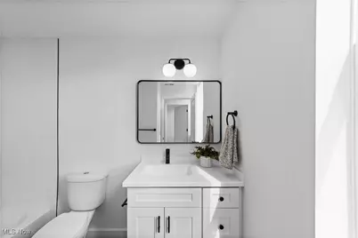 2017 W 44th #9, Loveland, OH 44113 - Photo 8