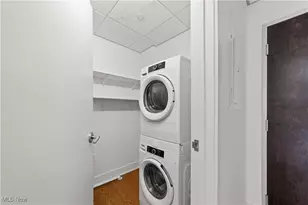 2048 Fulton Rd, Loveland, OH 44113 - Photo 28