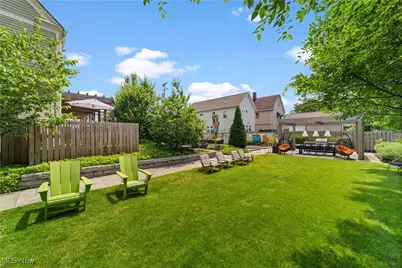 2048 Fulton Road #107, Loveland, OH 44113 - Photo 16